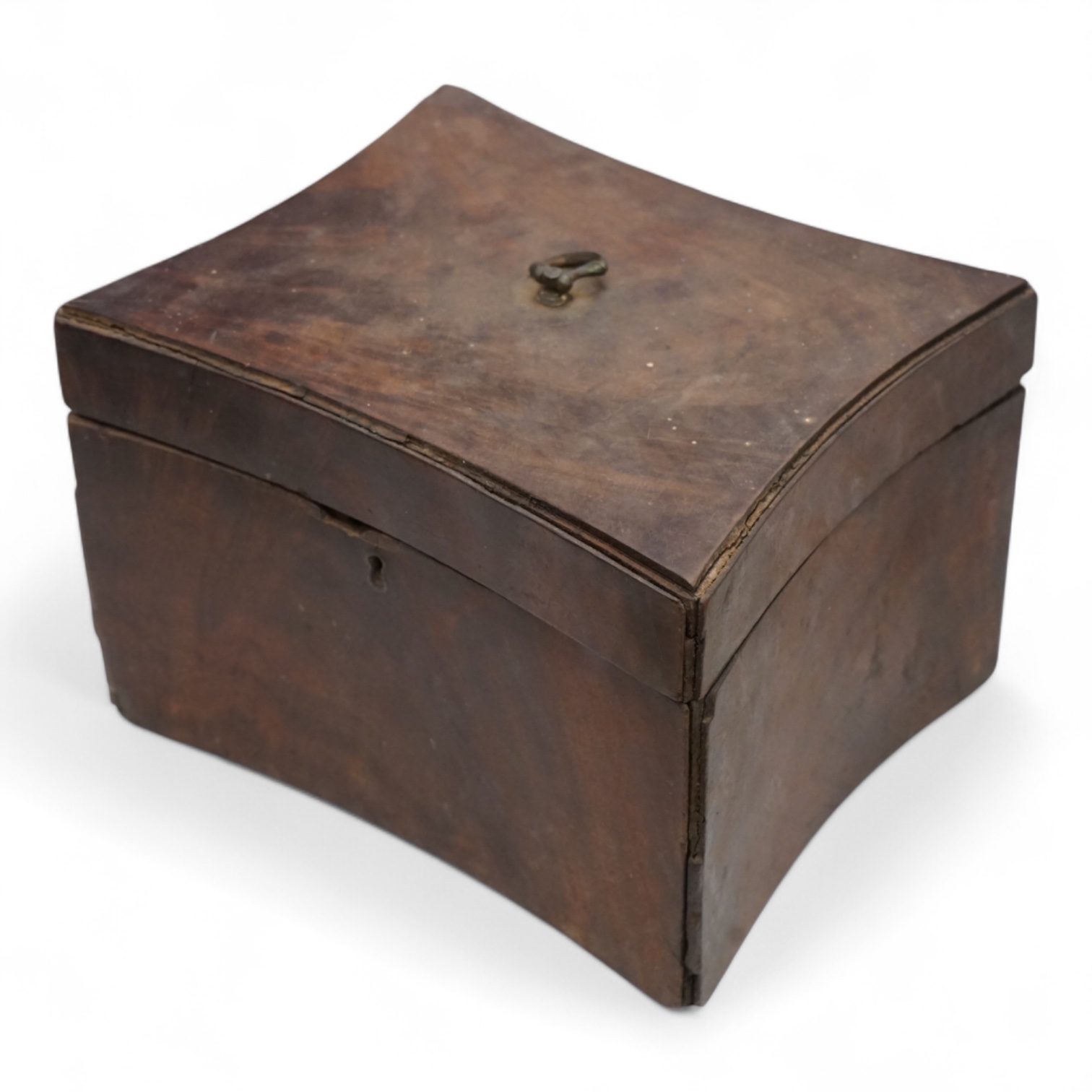 A George III mahogany box with concave sides, 21cm wide